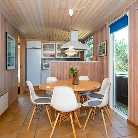 6 Person Holiday In R M Hébergement de vacances Lakolk